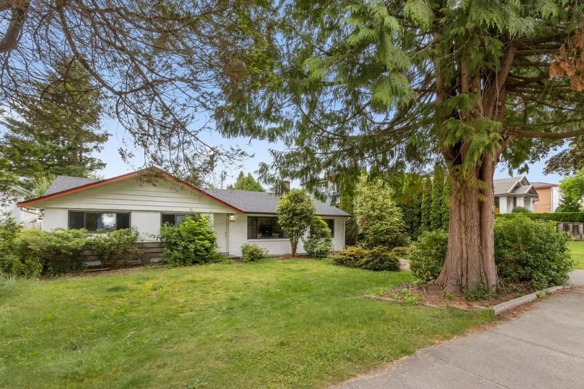 6539 Napier Street