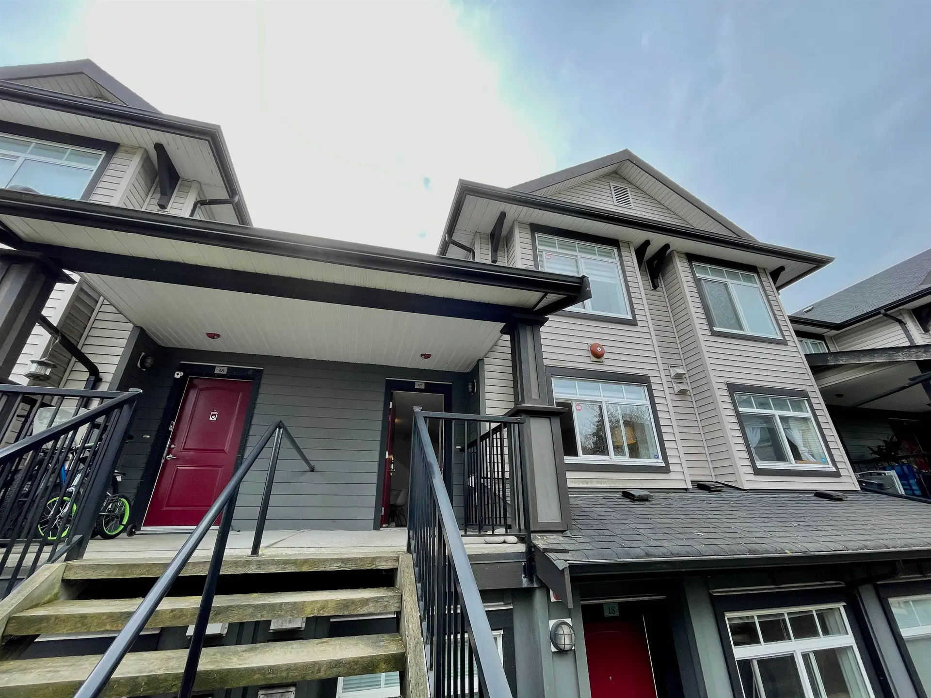 #37 7428 14th Avenue