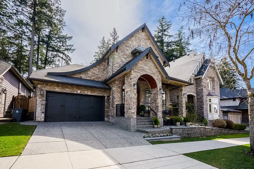 Property at ••• 27a Avenue, Surrey, BC