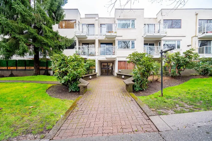 Property at ••• E 7th Avenue, Vancouver, BC