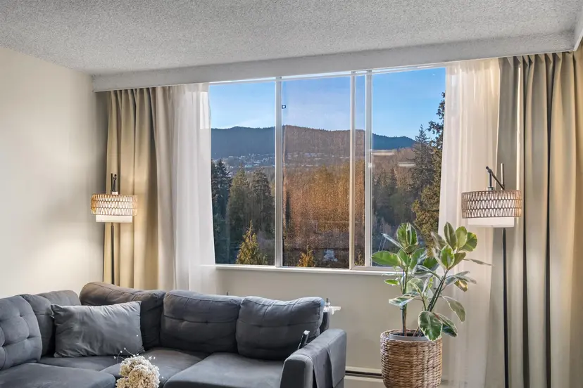 Property at ••• Fullerton Avenue, North Vancouver, BC