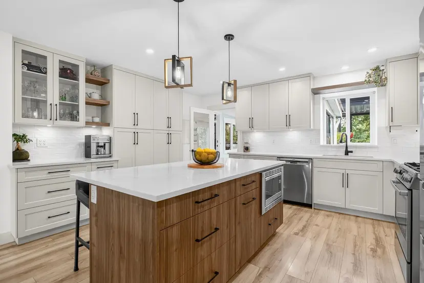 Property at ••• 233a Street, Maple Ridge, BC