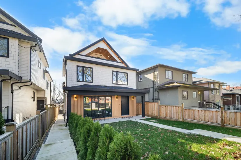 Property at ••• E Pender Street, Vancouver, BC
