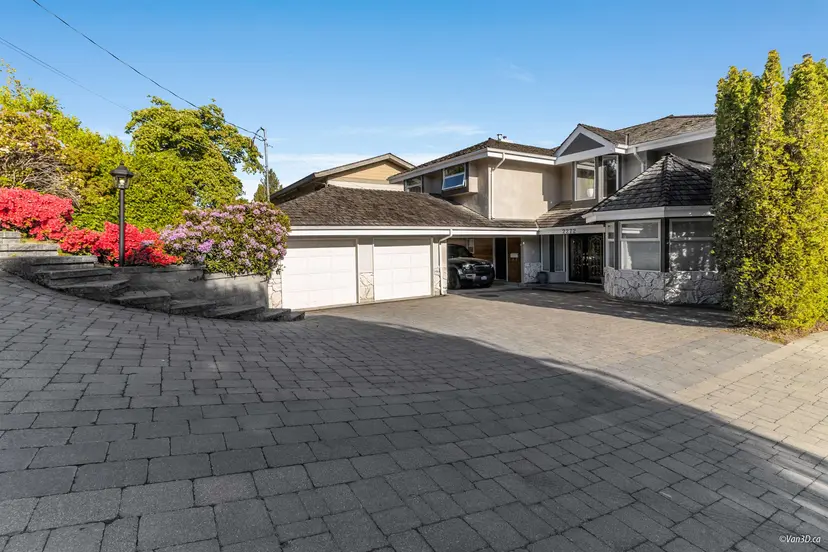 Property at ••• Ottawa Avenue, West Vancouver, BC