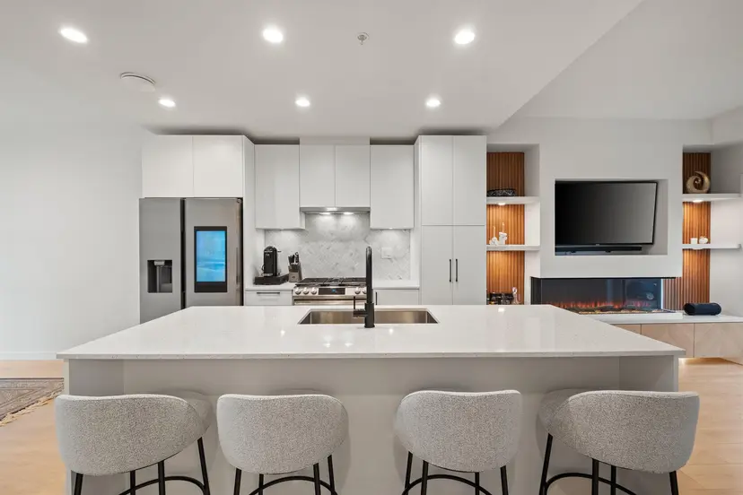 Property at ••• E 2nd Street, North Vancouver, BC