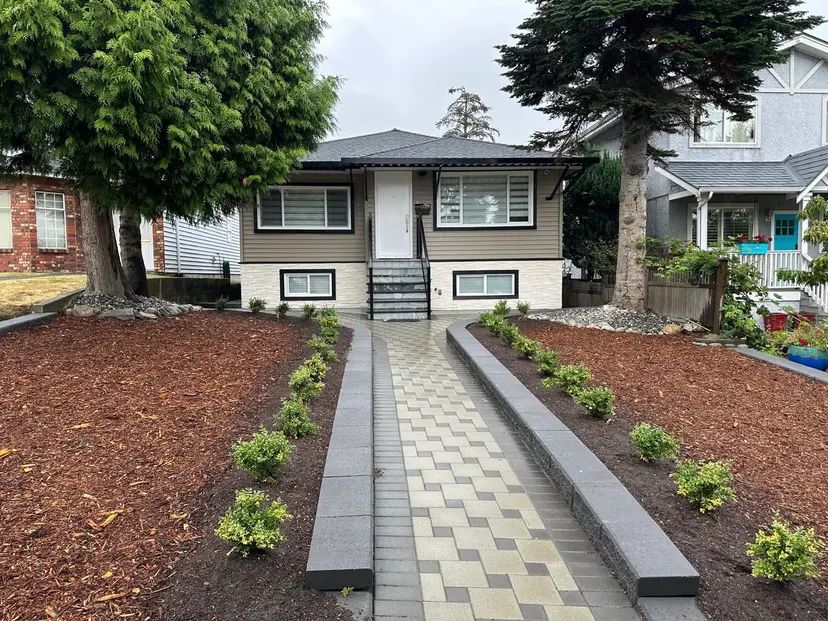 Property at ••• E 5th Avenue, Vancouver, BC