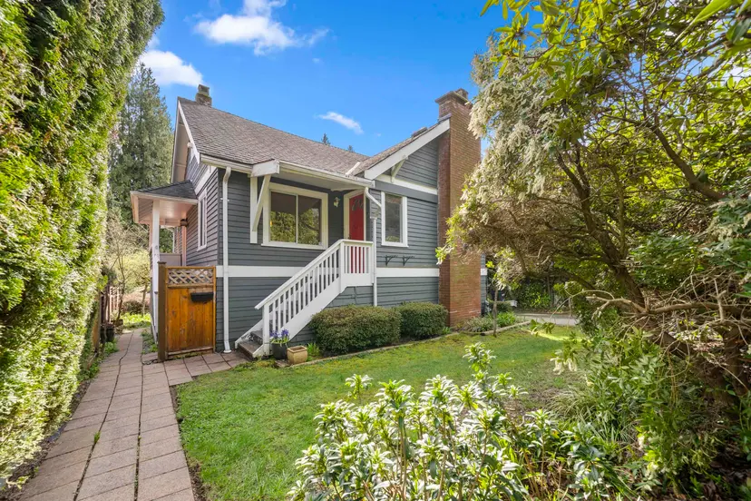 Property at ••• Inglewood Avenue, West Vancouver, BC