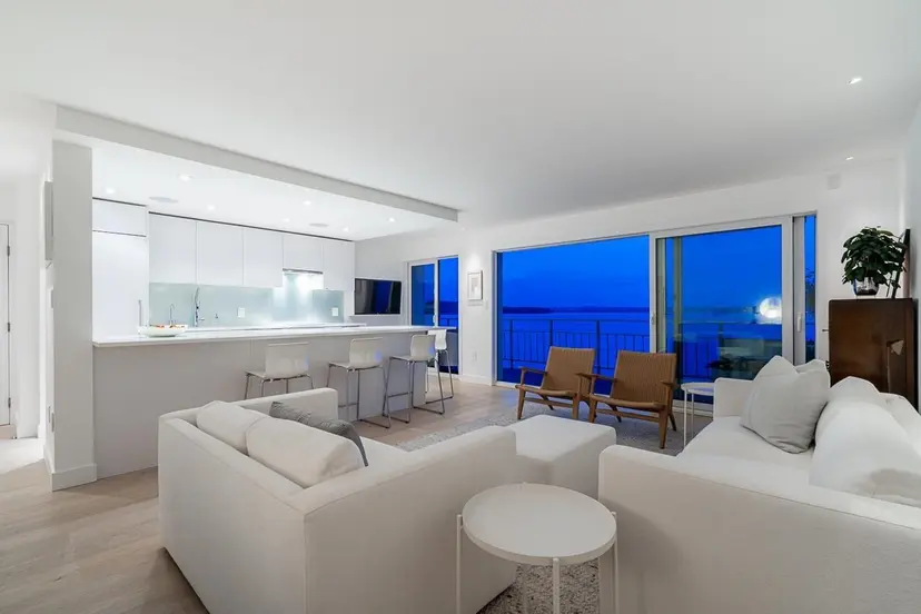 Property at ••• 24th Street, West Vancouver, BC