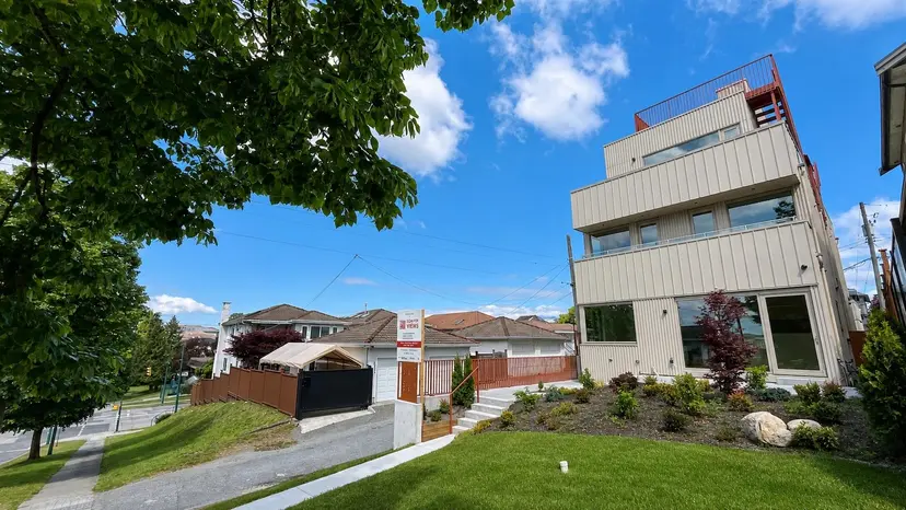 Property at ••• E 5th Avenue, Vancouver, BC