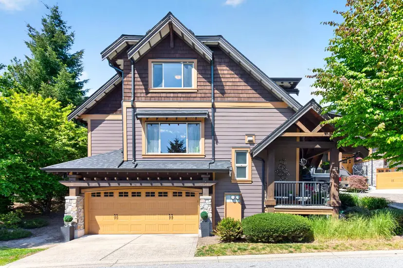 Property at ••• 106b Avenue, Maple Ridge, BC