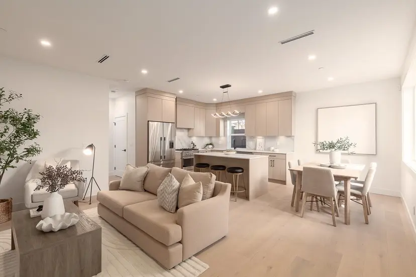 Property at ••• E Pender Street, Vancouver, BC