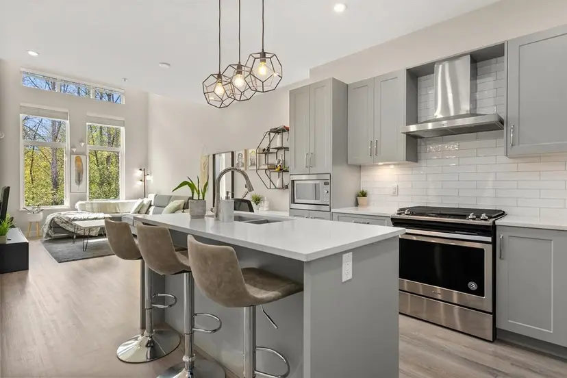 Property at ••• 31 Avenue, Surrey, BC
