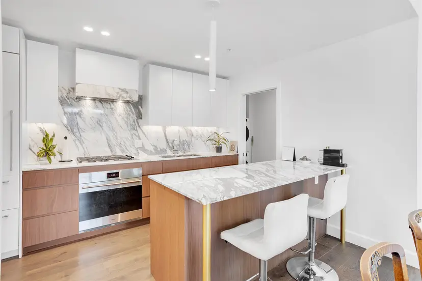 Property at ••• W 10th Avenue, Vancouver, BC