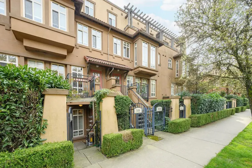 Property at ••• W 4th Avenue, Vancouver, BC