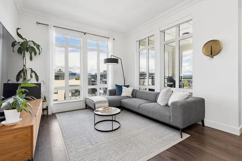 Property at ••• E 35th Avenue, Vancouver, BC
