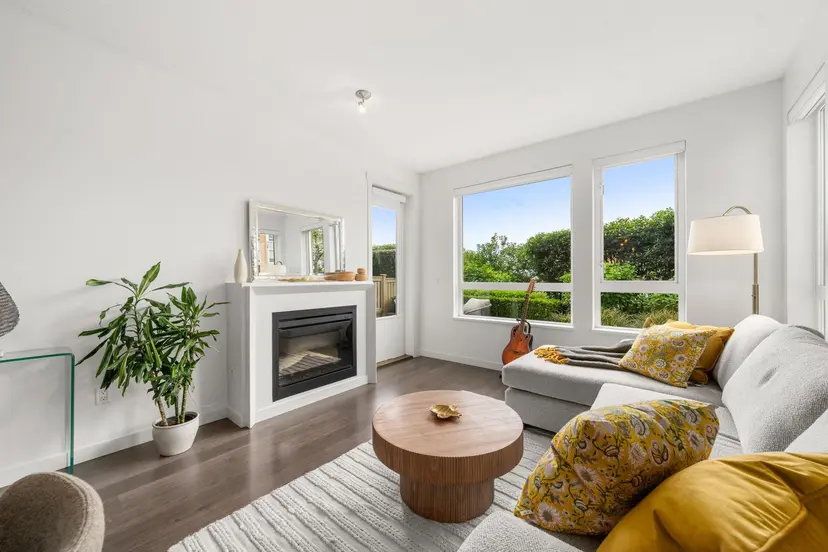 Property at ••• Chesterfield Avenue, North Vancouver, BC