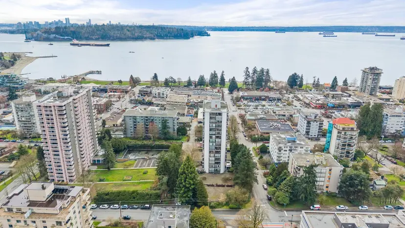 Property at ••• 16th Street, West Vancouver, BC