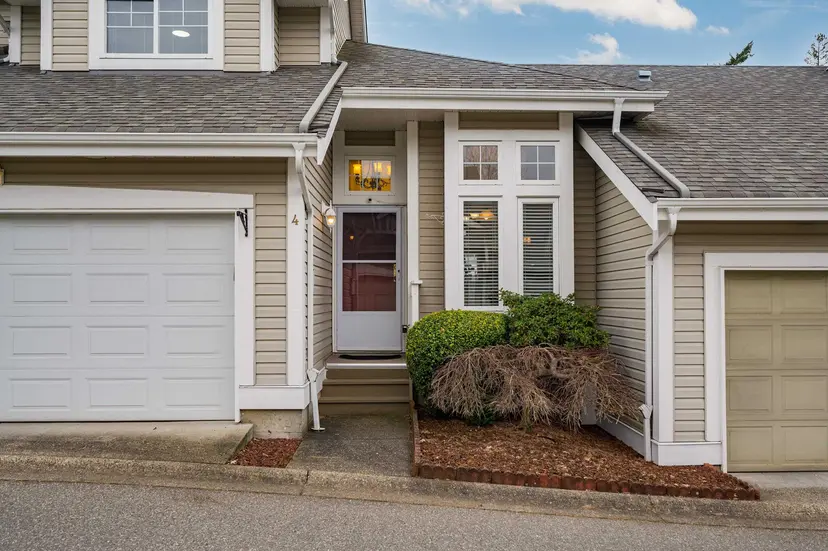 Property at ••• 87 Avenue, Langley, BC