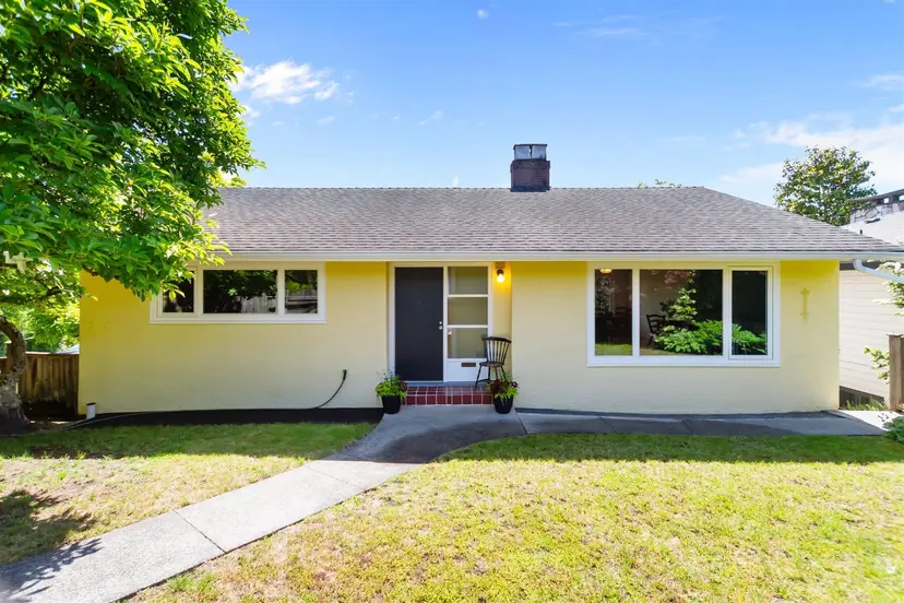 Property at ••• E Eighth Avenue, New Westminster, BC