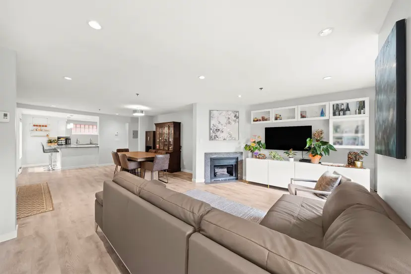 Property at ••• W 16th Avenue, Vancouver, BC