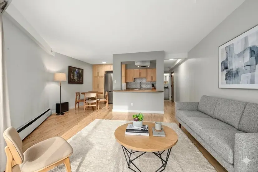 Property at ••• Kitchener Street, Vancouver, BC