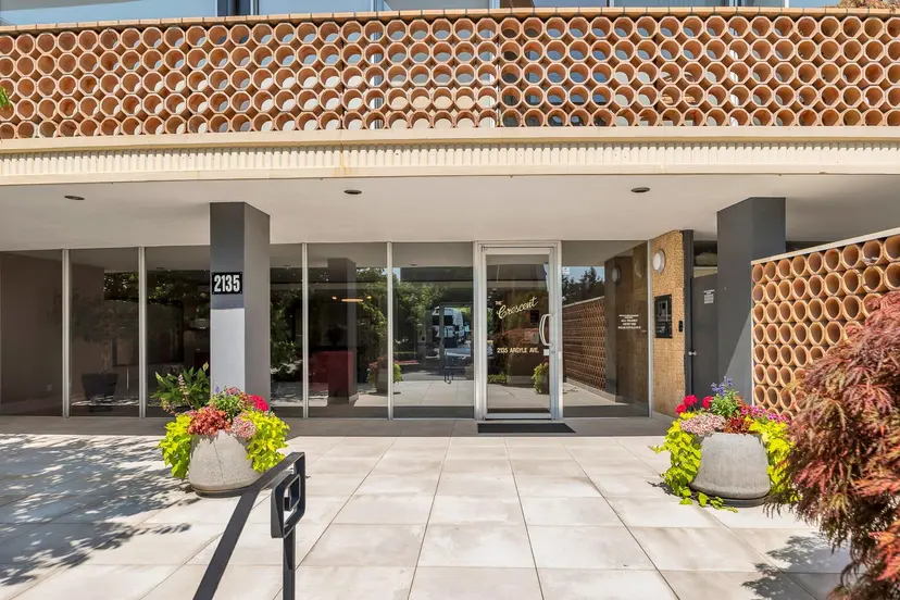 Property at ••• Argyle Avenue, West Vancouver, BC