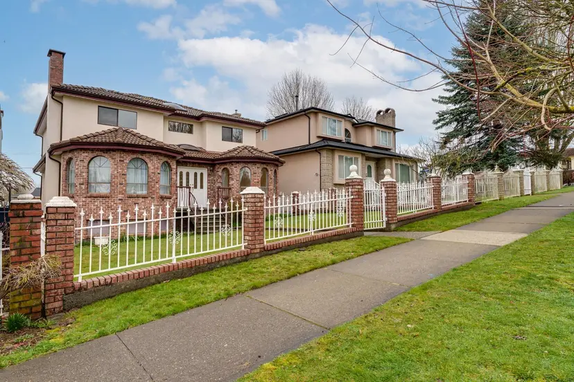 Property at ••• E 40th Avenue, Vancouver, BC