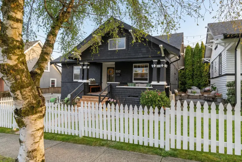 Property at ••• St. Andrews Avenue, North Vancouver, BC