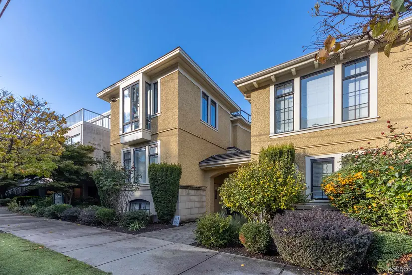Property at ••• W 8th Avenue, Vancouver, BC
