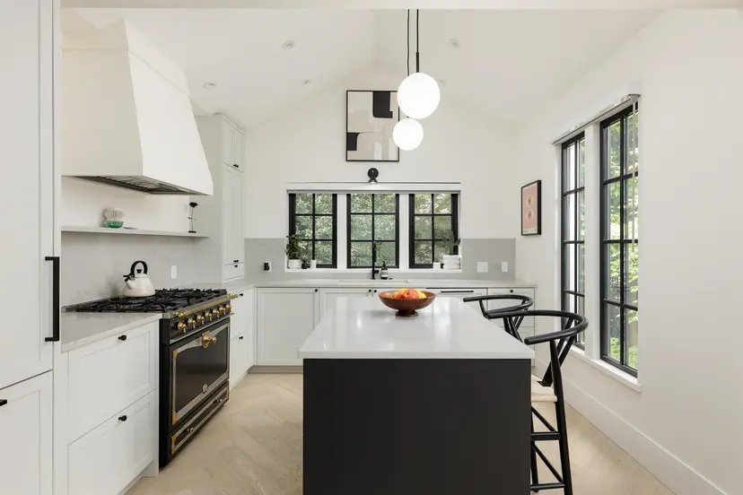 Property at ••• W 33rd Avenue, Vancouver, BC